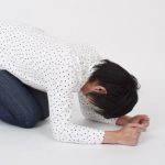 借金に打ちのめされた若い男性